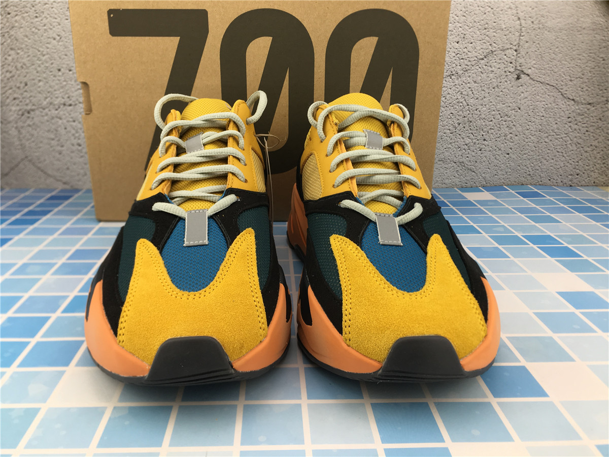 Yeezy Boost 700 Sun GZ6984